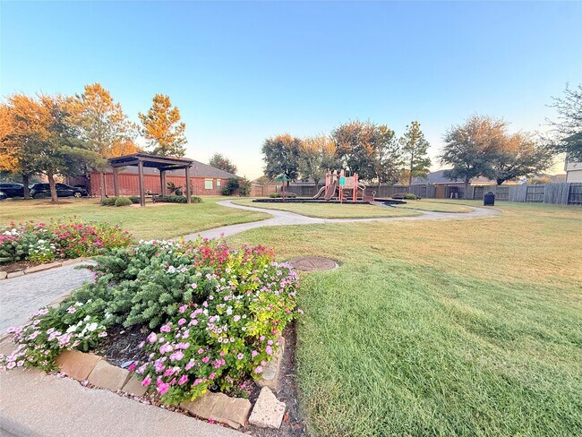 Building Photo - 6603 Taylor Park Ln