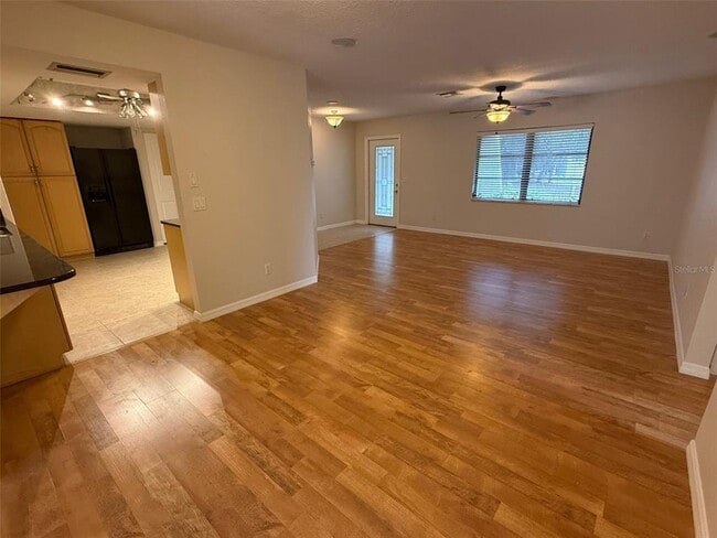 Building Photo - 20979 Lawson Ave