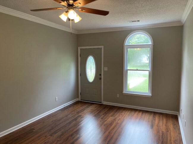 Building Photo - Charming 2 Bedroom, 2 Bath Home in Decatur, AL! MOVE IN SPECIAL!