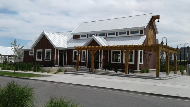 Building Photo - 444 S Fox Chase Ln