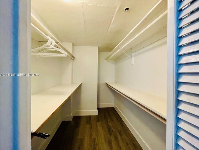 Building Photo - 3001 S Ocean Dr