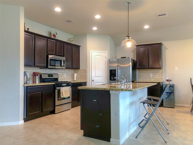 Building Photo - 3310 McDonough Way