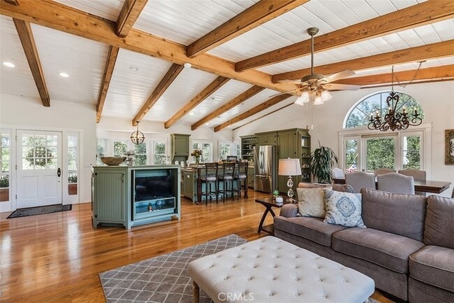 Building Photo - 35455 El Niguel Rd