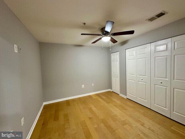 Building Photo - 15503 Kennett Square Way