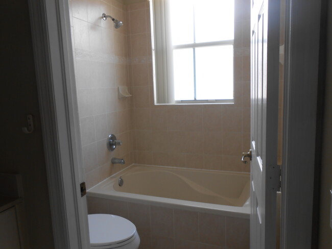 Master Bath - 12470 SW 122nd St