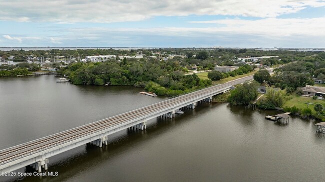 Building Photo - 1001 W Eau Gallie Blvd