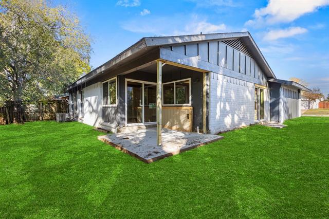 Building Photo - 124 Bowling Green Cir