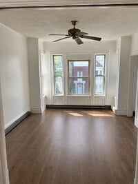Building Photo - 134 6th Ave