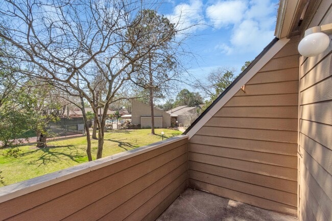 Building Photo - 12823 Briarwest Cir