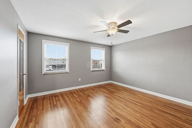 Building Photo - 1876 Northwest Blvd