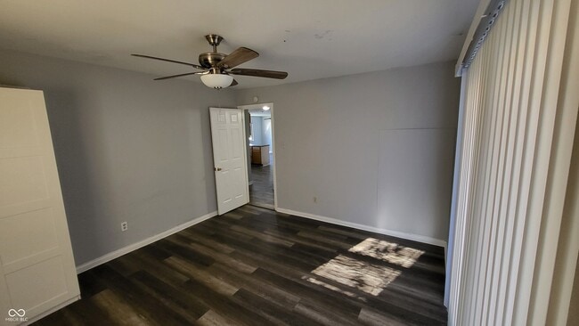 Building Photo - 2809 N Hawthorne Ln