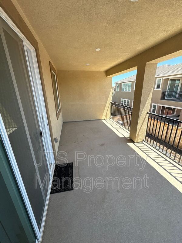 Building Photo - 3606 Nuestra Ave