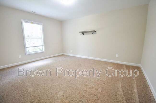 Building Photo - 23 Kirby Smith Cir