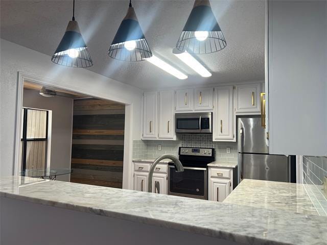 Building Photo - 554 Yacht Club Dr