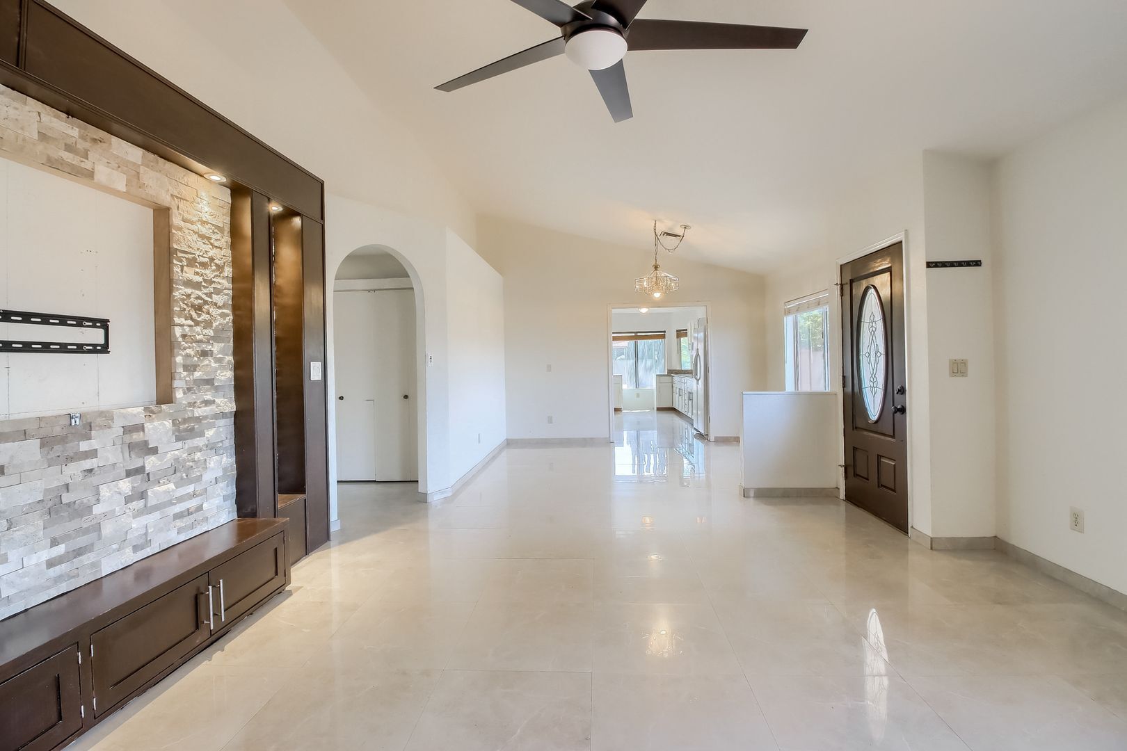 Building Photo - 18202 N 19th St