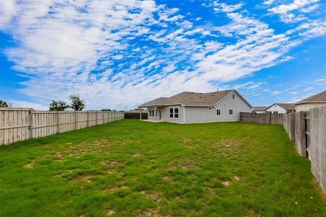 Building Photo - 100 Patrick Herndon Dr