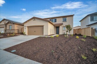 Building Photo - 12658 Rosefinch Wy