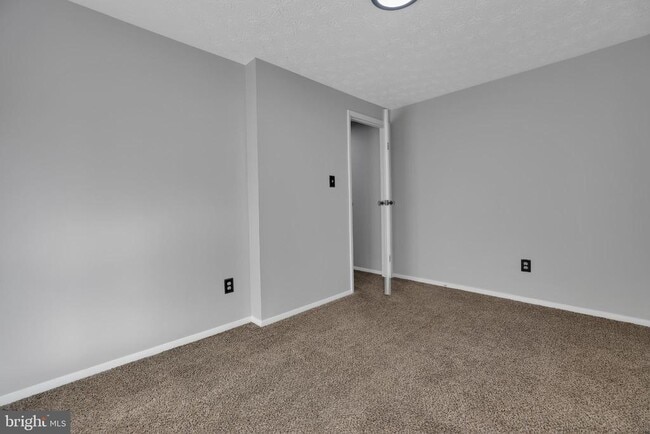 Building Photo - 1645 10th St S