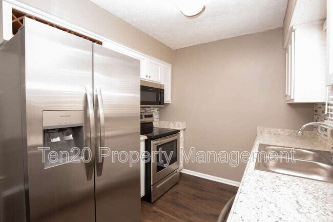 Building Photo - 2135 13th St