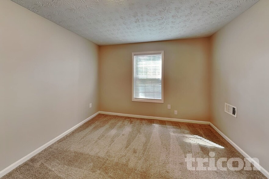 Building Photo - 431 Bridgeport Pl