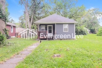 Building Photo - 114 S Sheridan Ave