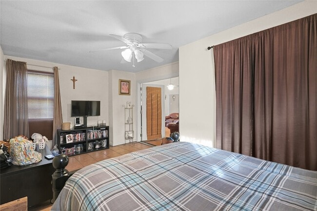 Building Photo - 4123 Yupon Ridge Dr