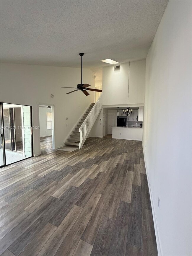 Building Photo - 1808 Runners Way