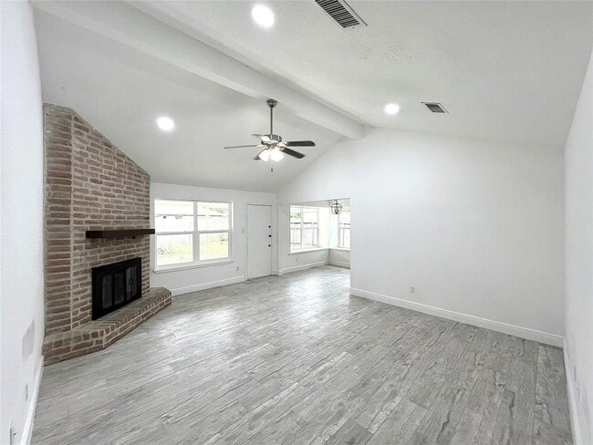 Primary Photo - 24135 Tayloe House Ln