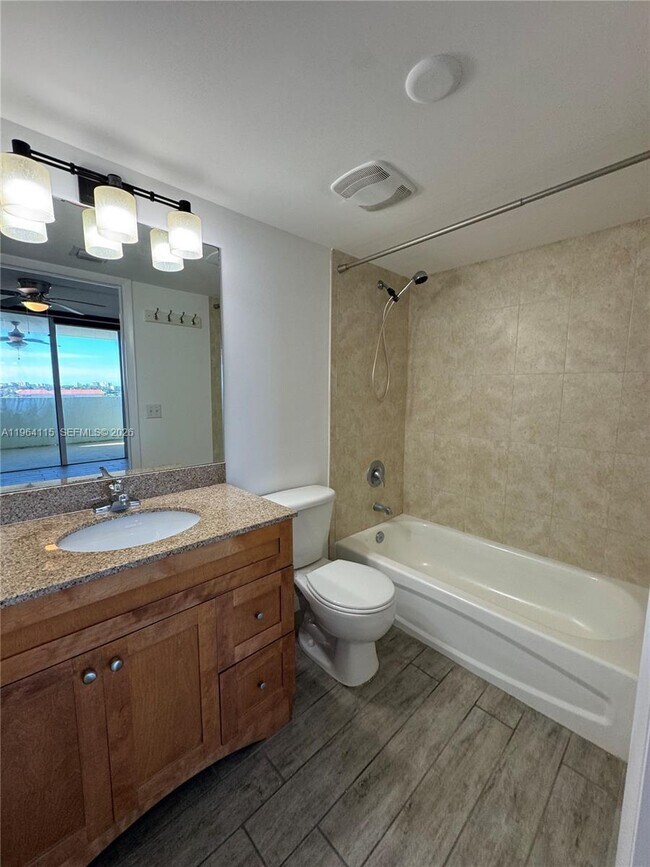 Building Photo - 219 NW 12th Ave