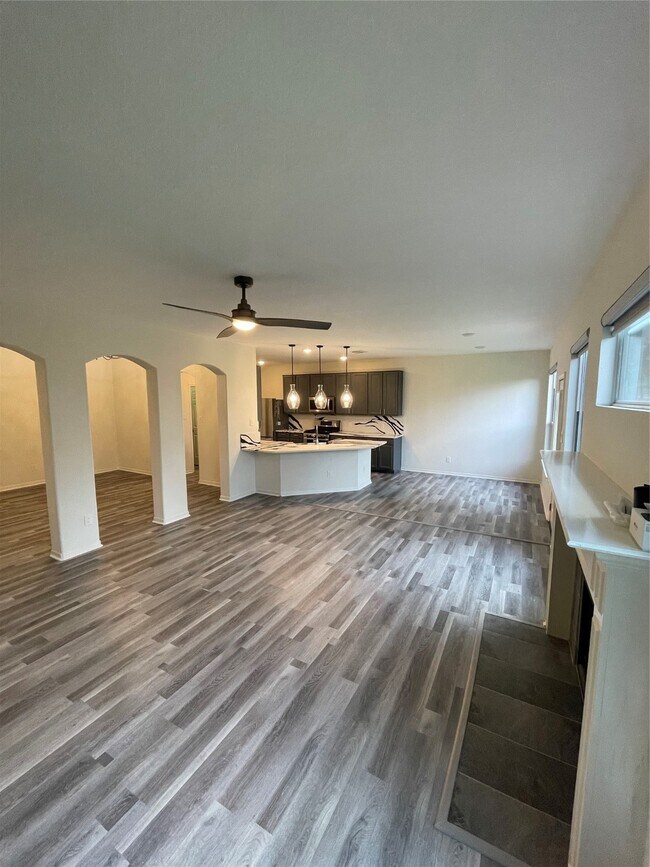 Building Photo - 24315 Camillia Ridge Way
