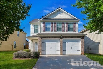 Building Photo - 2435 Cornell Cir