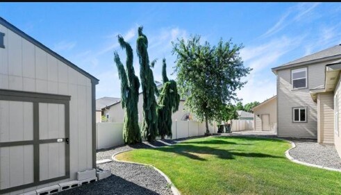 Building Photo - 2578 E Granadillo Dr