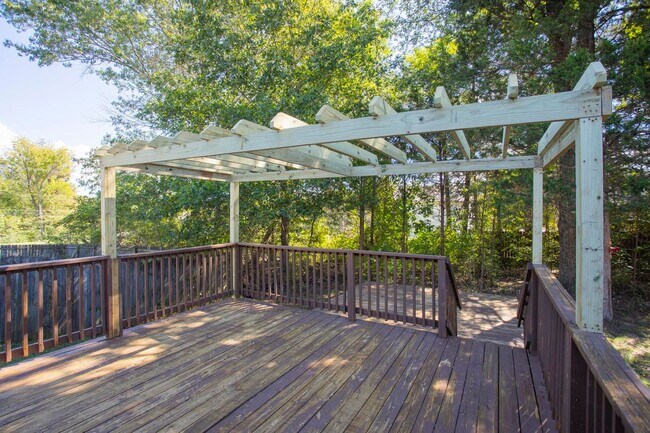 Building Photo - 5248 Sunsail Dr