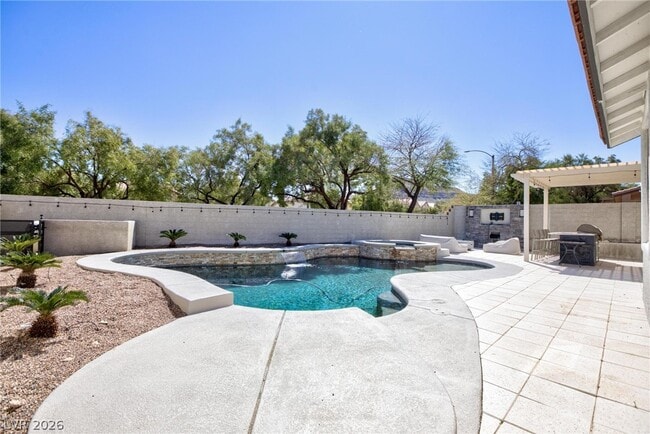 Building Photo - 10378 Grizzly Forest Dr