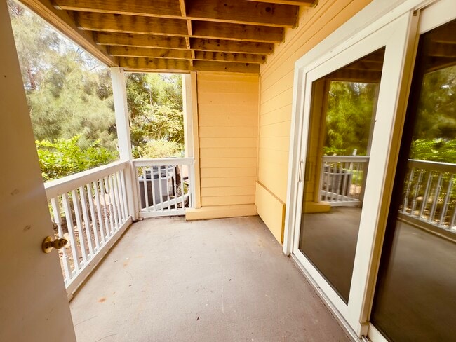 Building Photo - 225 S Tropical Trail