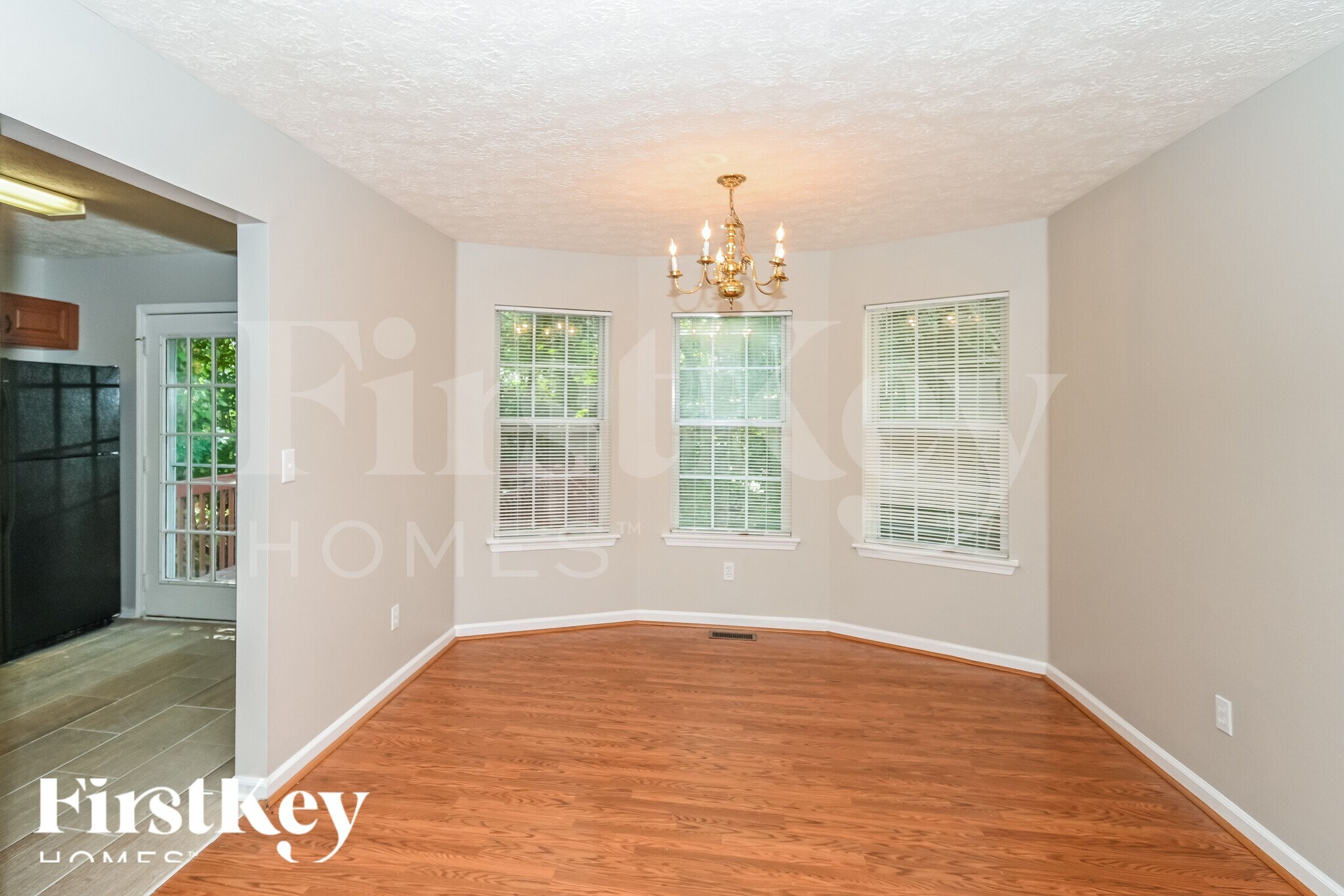 Building Photo - 1651 Sloping Tree Way