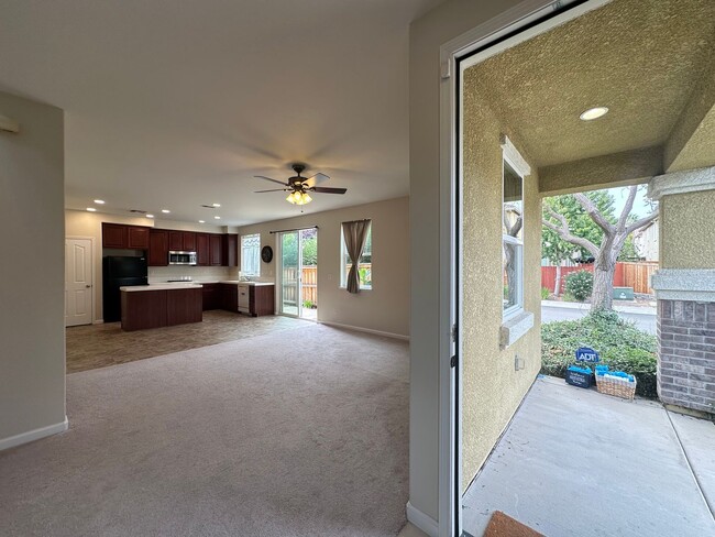 Building Photo - Three Bedroom Corner Lot Home