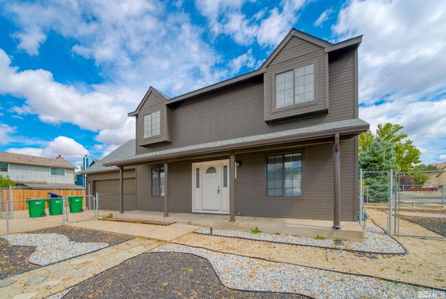Building Photo - 2977 Pinebrook Dr