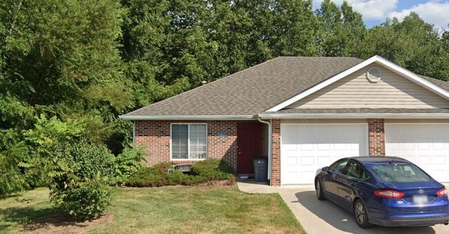 Primary Photo - 1762 N Orie Dr