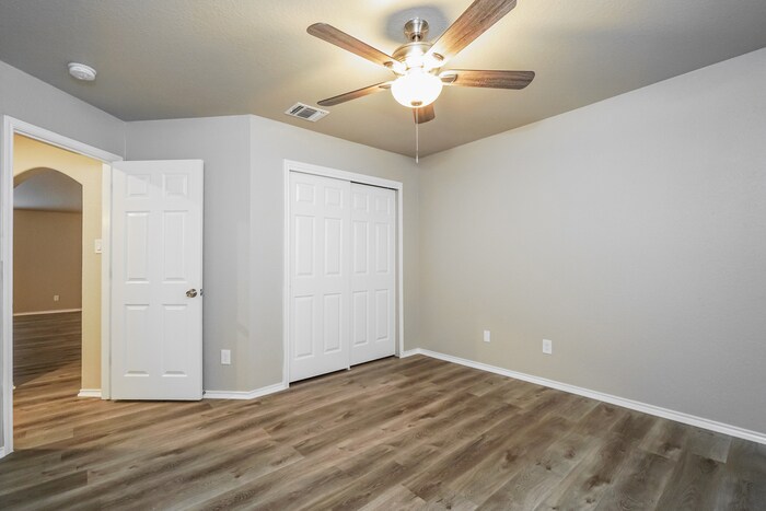 Building Photo - 4120 Whisper Point