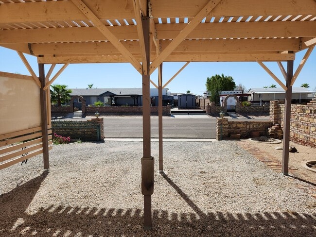 Building Photo - 1 bedroom Casita for rent