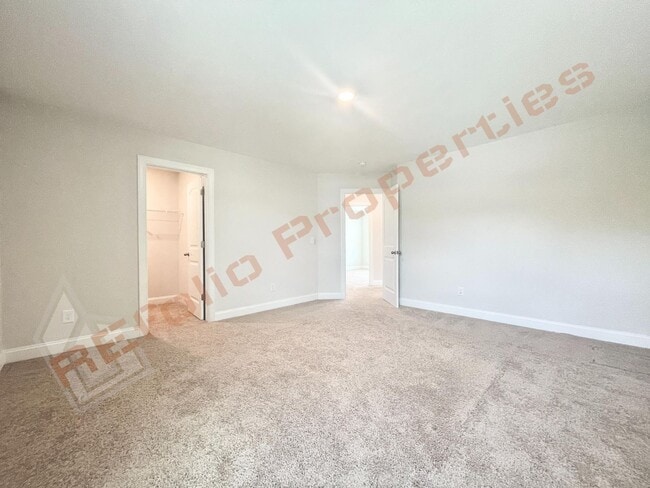 Building Photo - 321 Quarryrock Rd