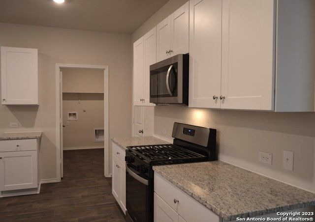 Building Photo - 2930 Brogan