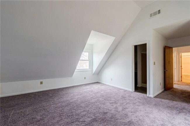 Building Photo - 805 Arbor Hill Dr