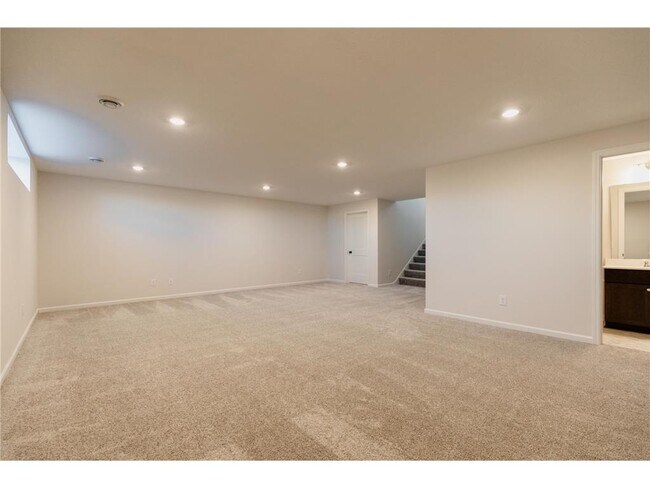 Building Photo - 10226 Arrowwood Path