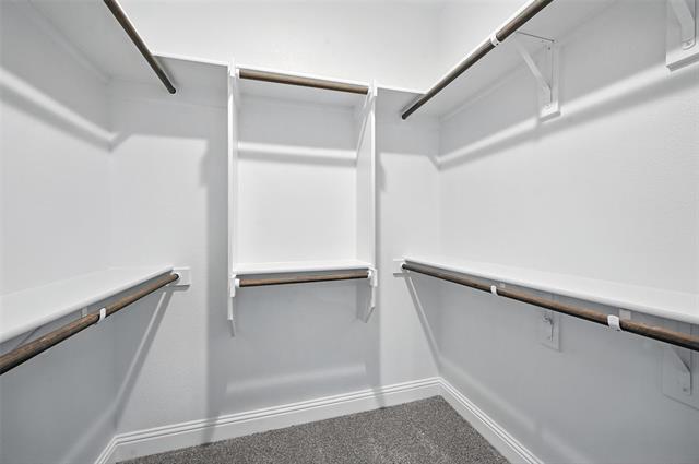 Building Photo - 2528 Campden Mews