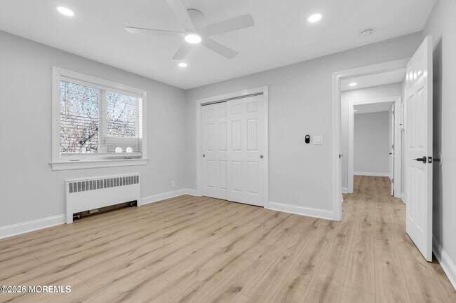 Building Photo - 283 Spring St