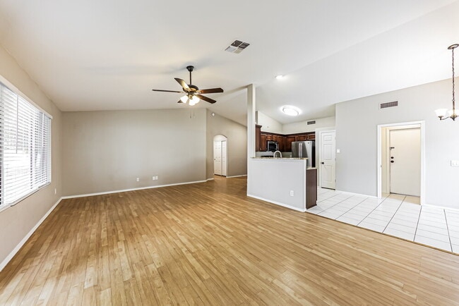 Building Photo - 19949 N 75th Dr