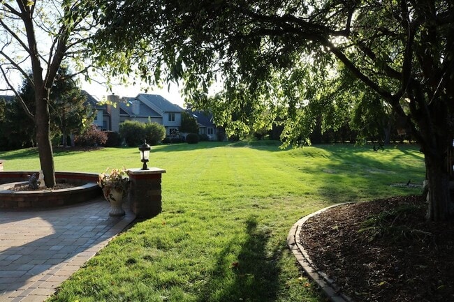 Building Photo - 10316 Cherrywood Ln