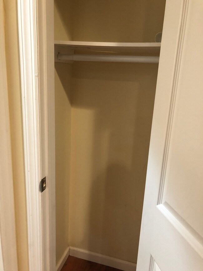 Building Photo - 3451 Braddock St